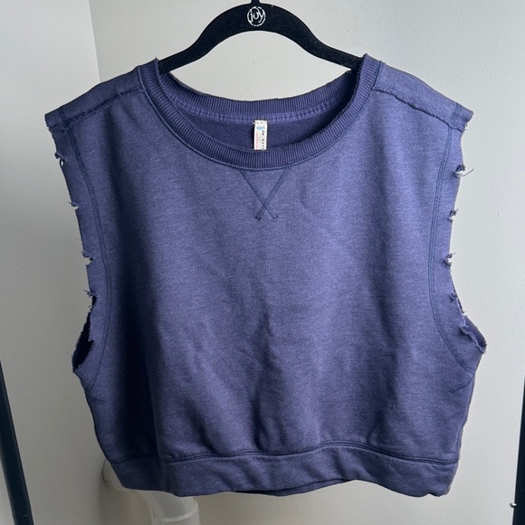 Free People Movement Blue Kick It Muscle Sweat Crewneck Tank Size Medium - Picture 2 of 8